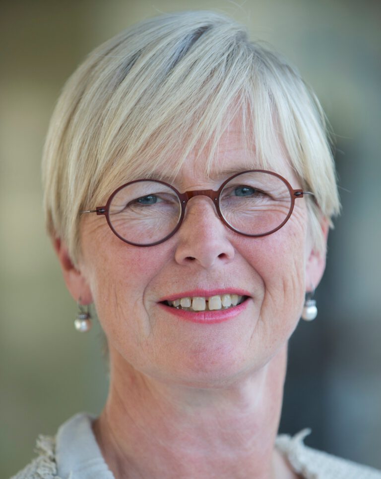 A portrait image of Bente Mikkelsen
