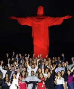 Christ the Redeemer illuminated for World Heart day