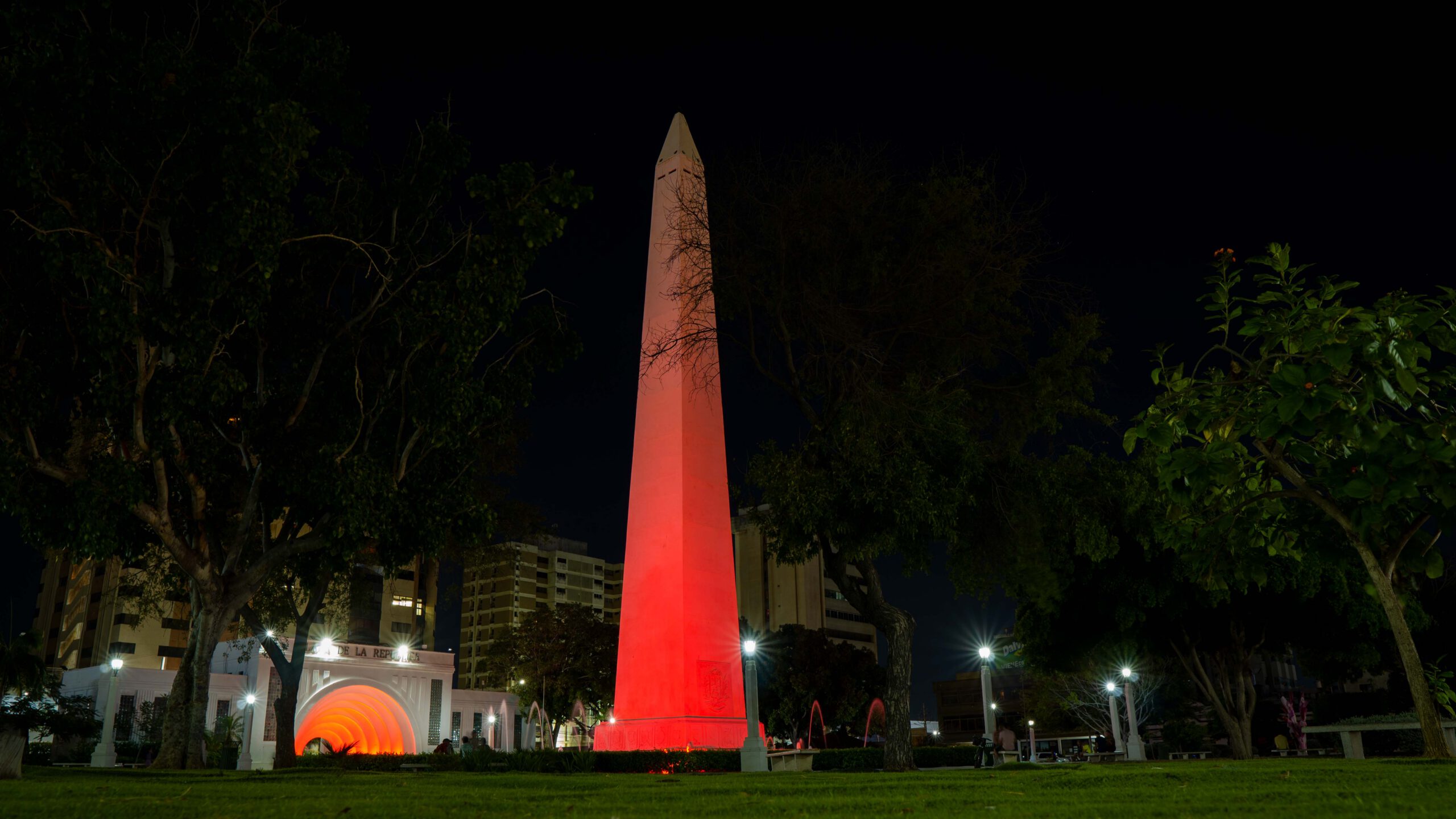 Obalisco Plaza de la Republica