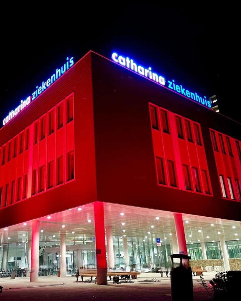 Eindhoven-Netherlands-Catharina-Ziekenhuis - World Heart Day 2025 - Illuminated red