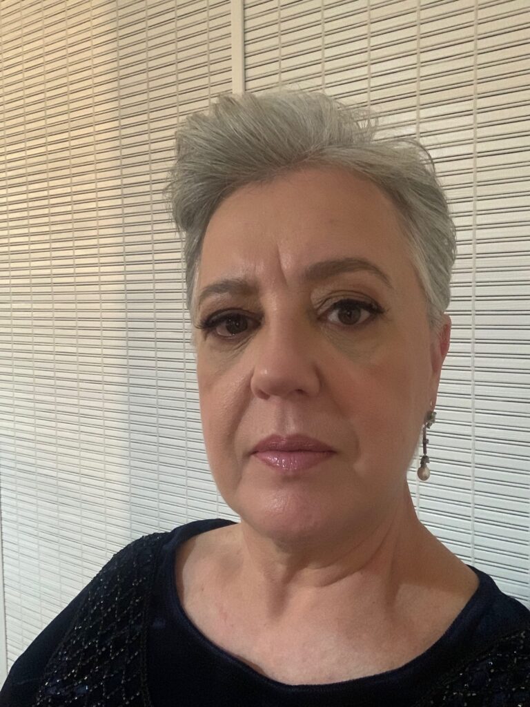 Ms Fernanda de Carvalho