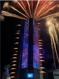 La Torre de la Gobernación del Quindío illuminated for World Heart Day