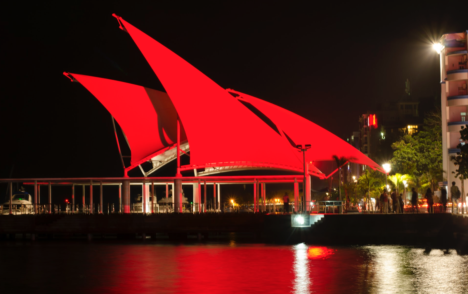 Iconic landmarks turn red for World Heart Day