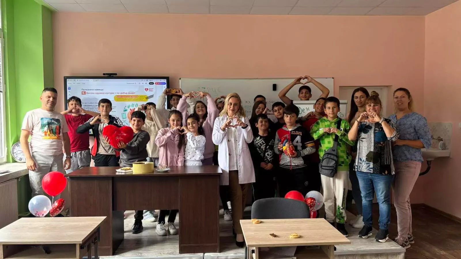 Cardiology specialists spoke on heart health and prevention in 30 educational institutions.